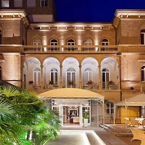 Adriatica Ambienthotels Римини